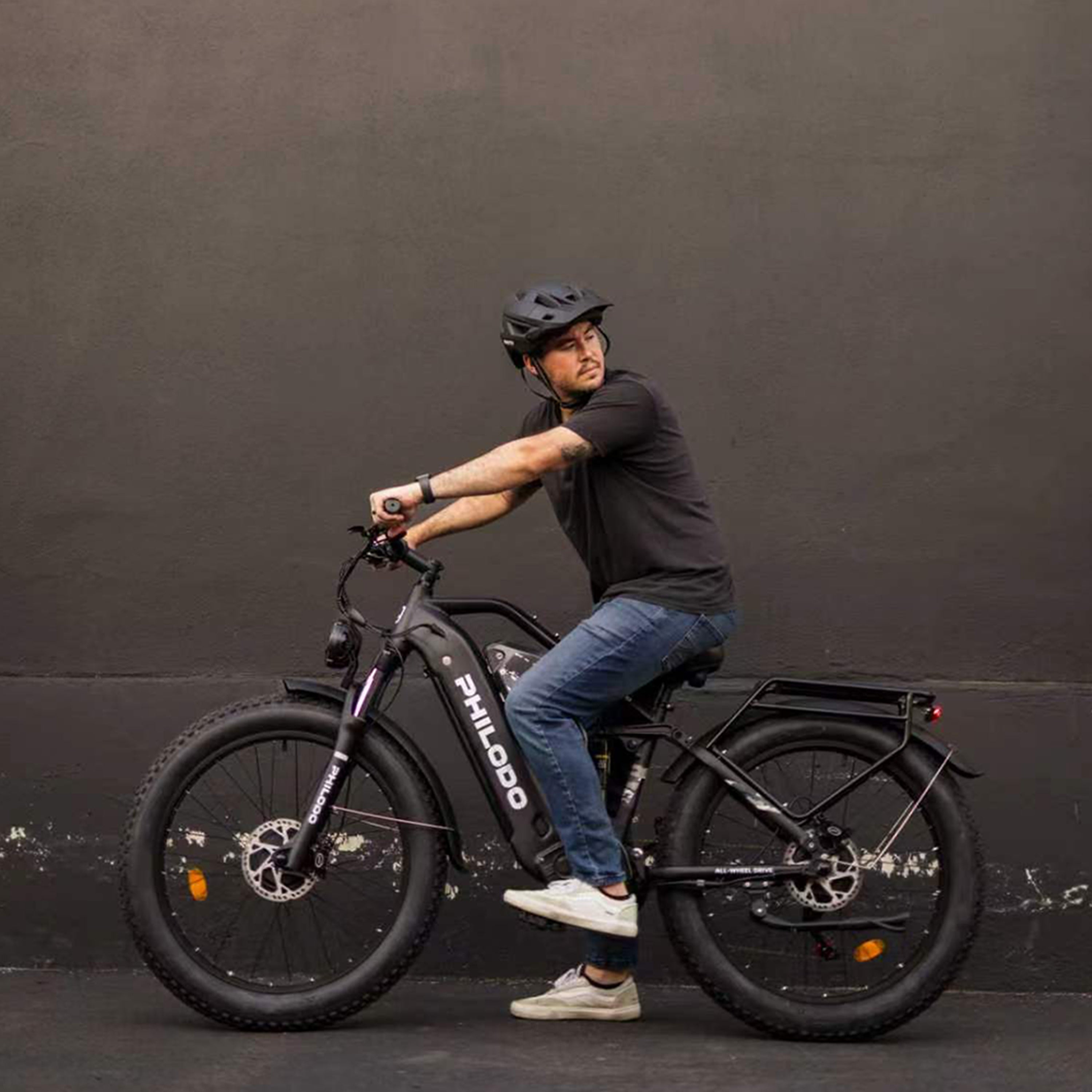 PHILODO Jumbo Dual Motor Dual Battery Full Suspension Electric